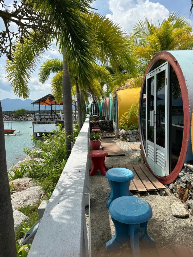 Tubotel Pantai Cenang  Exteriör bild