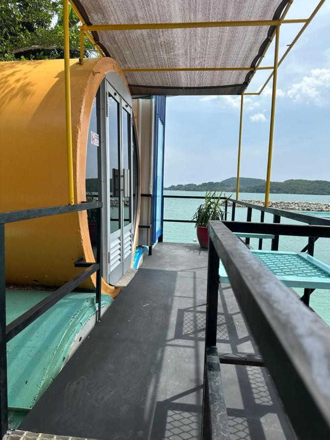 Tubotel Pantai Cenang  Exteriör bild