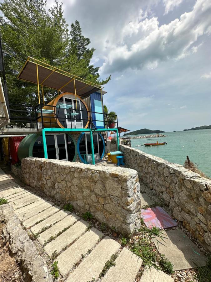 Tubotel Pantai Cenang  Exteriör bild