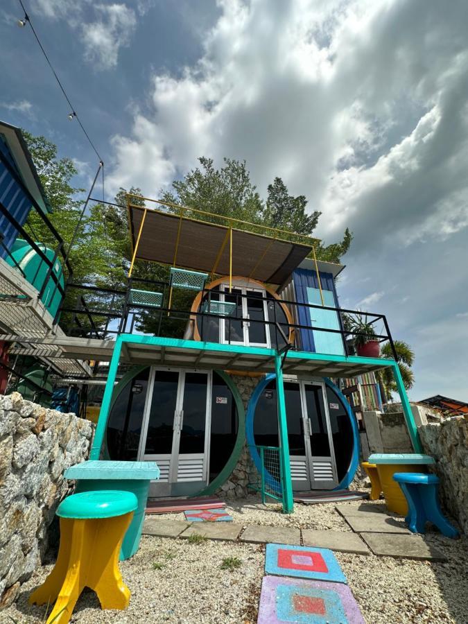 Tubotel Pantai Cenang  Exteriör bild
