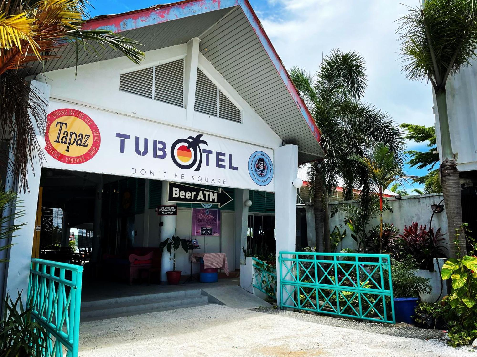 Tubotel Pantai Cenang  Exteriör bild